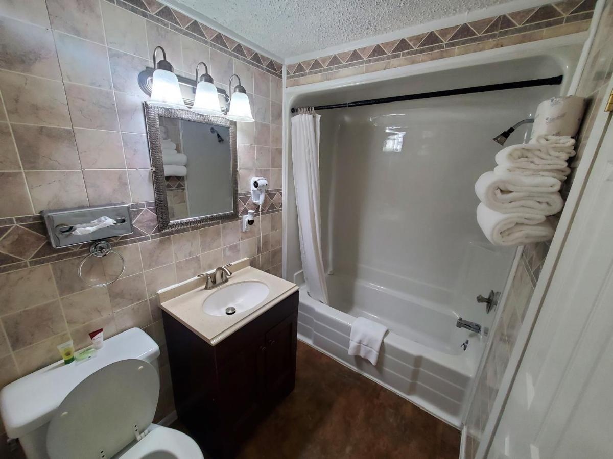 שרידן Holiday Lodge מראה חיצוני תמונה