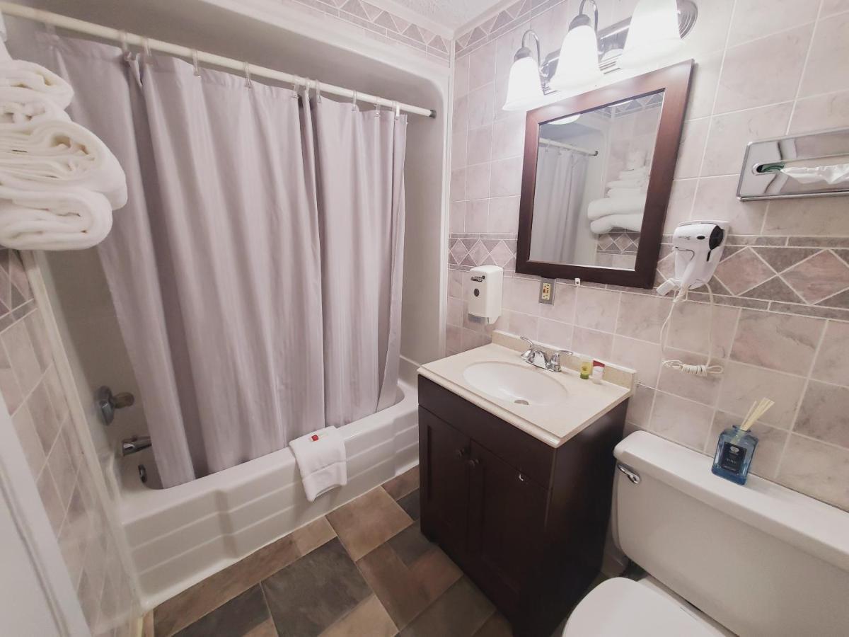 שרידן Holiday Lodge מראה חיצוני תמונה